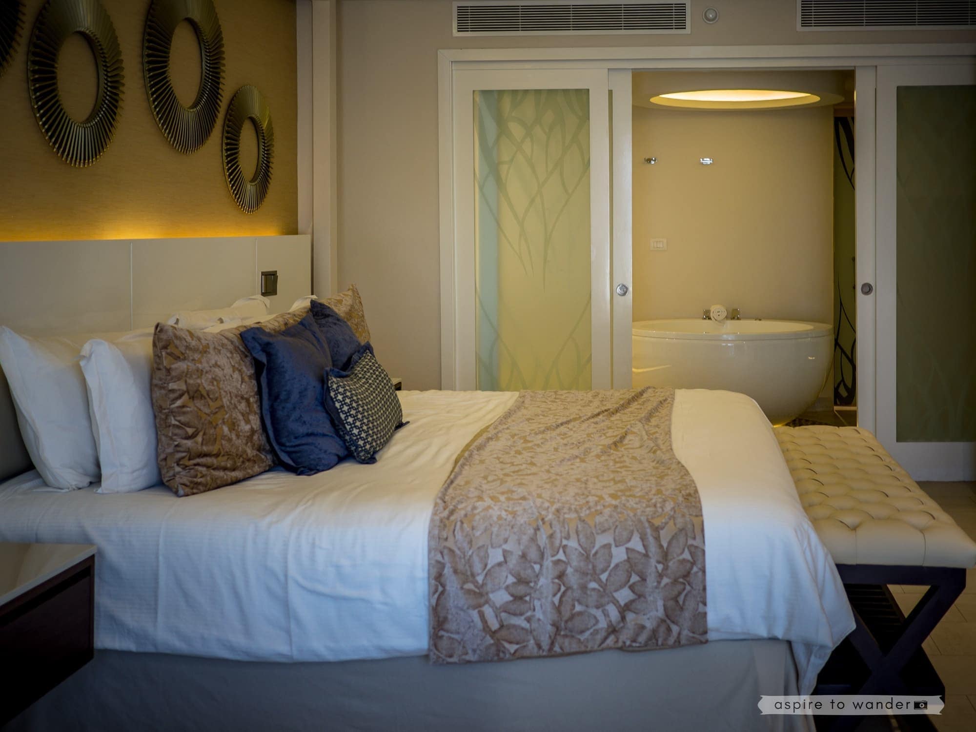 Royalton Riviera Cancun - Diamond Club Luxury Presidential One Bedroom Suite